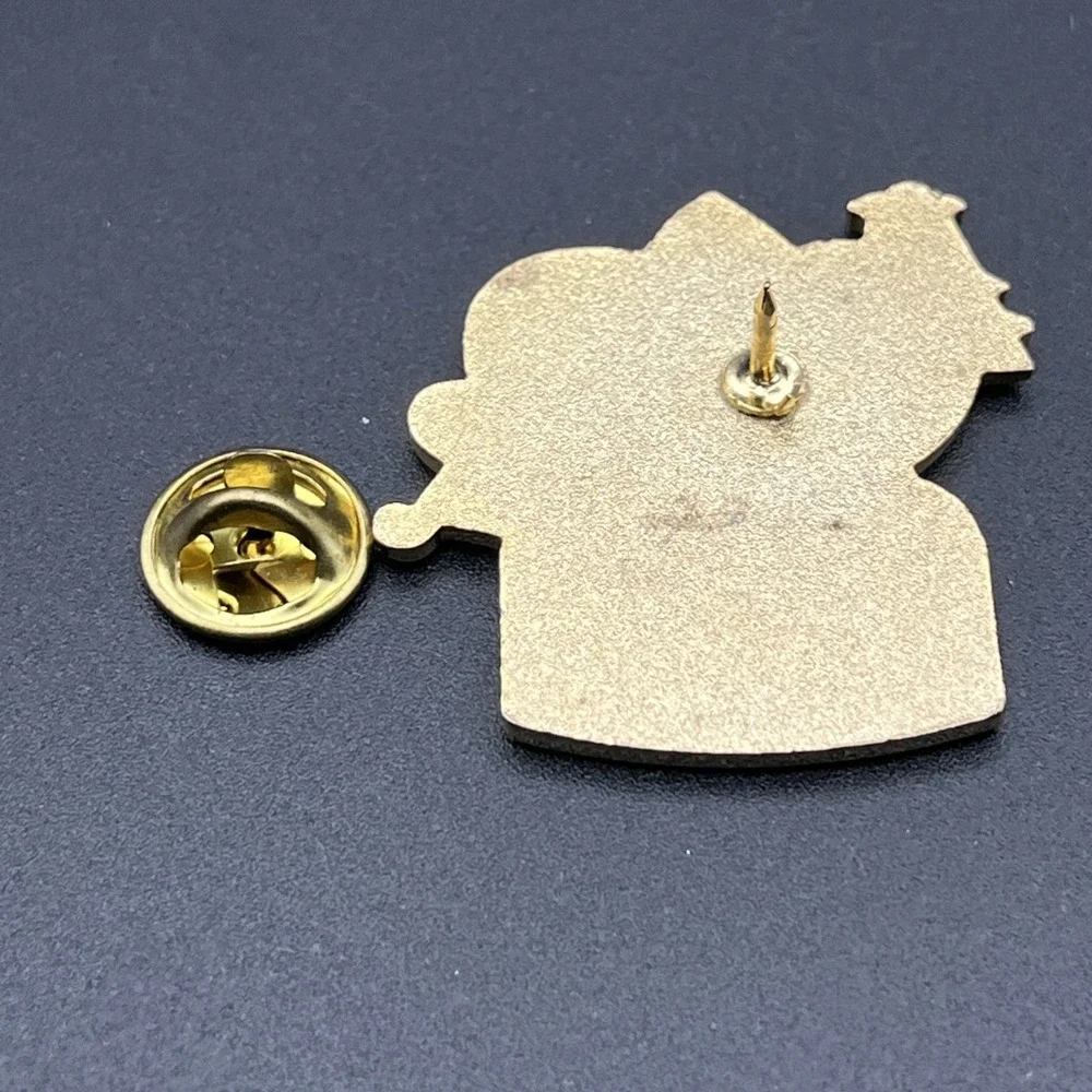 2006 American Royal‎ Exhibitor Gold Tone Livestock Show Lapel Hat Pin